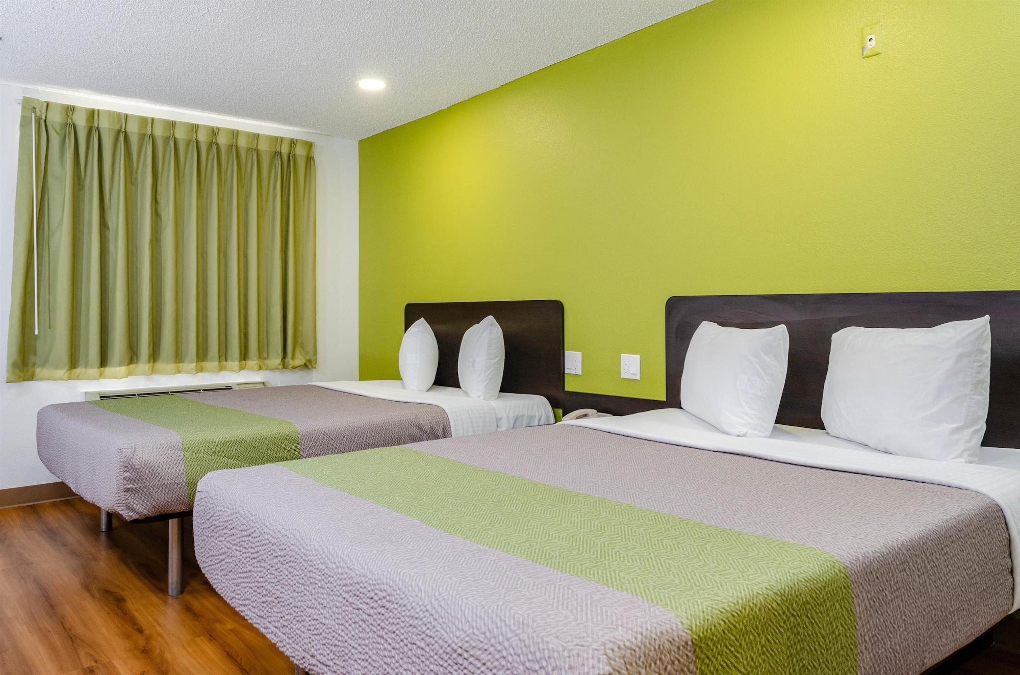 Motel 6-Fresno, Ca - Yosemite Hwy Екстериор снимка