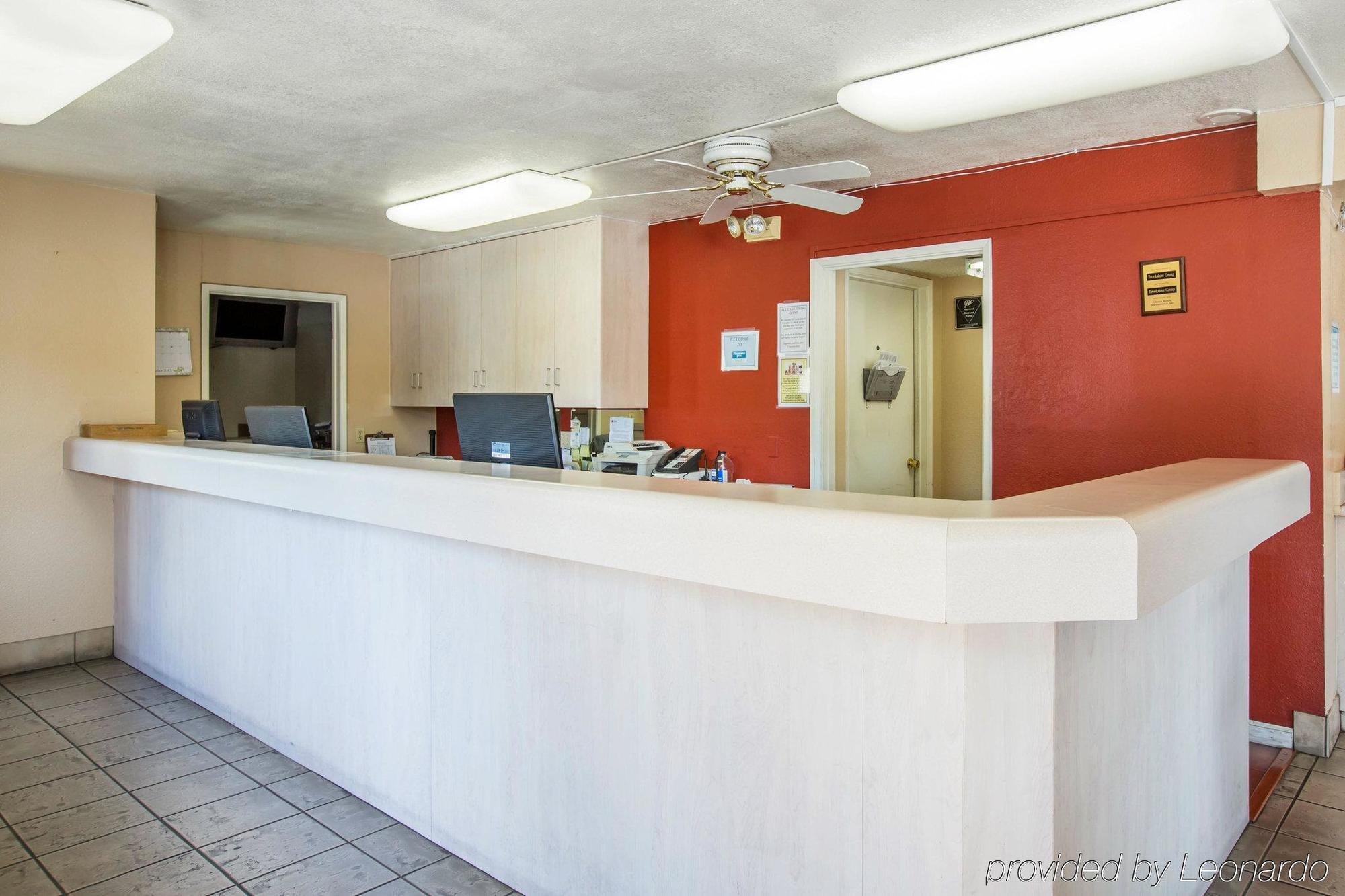 Motel 6-Fresno, Ca - Yosemite Hwy Екстериор снимка