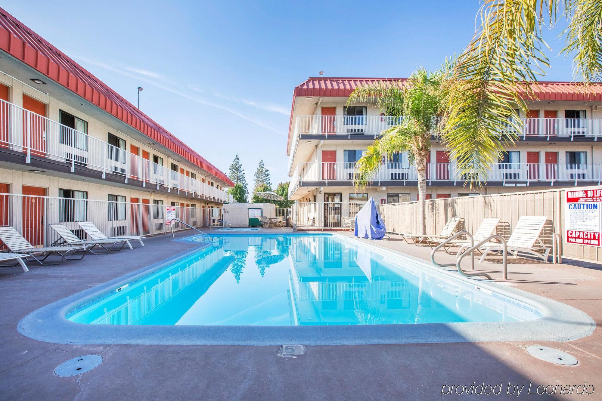 Motel 6-Fresno, Ca - Yosemite Hwy Екстериор снимка