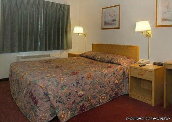 Motel 6-Fresno, Ca - Yosemite Hwy Екстериор снимка